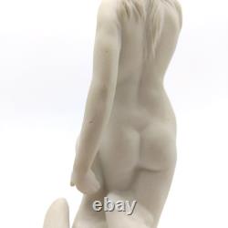 Figurine Wedgwood Jasperware bleue et blanche Léda et le cygne 25 cm Mythologie grecque