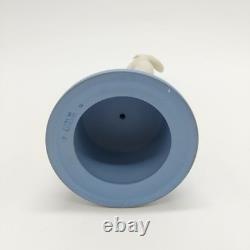 Figurine Wedgwood Jasperware bleue et blanche Léda et le cygne 25 cm Mythologie grecque