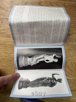 Figurine Wedgwood de Terpsichore. Boîte d’origine, dépliant, etc. Très bon état. 1974
