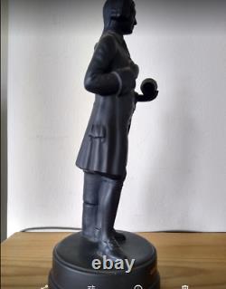 Figurine de Josiah Wedgwood en basalte noir de Wedgwood 1972. Édition limitée numéro 581.