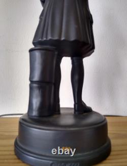 Figurine de Josiah Wedgwood en basalte noir de Wedgwood 1972. Édition limitée numéro 581.