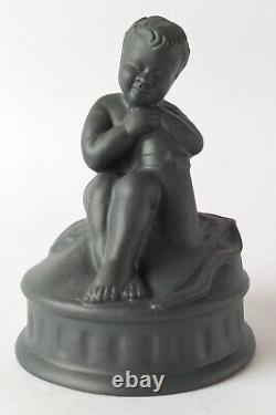 Figurine de chérubin en basalte noir Wedgwood