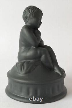 Figurine de chérubin en basalte noir Wedgwood