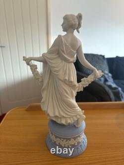 Figurine des Heures Dansantes en Jasperware Wedgwood Rare avec Guirlande de Lierre
