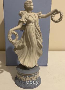 Figurine des Heures Dansantes en Jasperware Wedgwood Statue de Déesse Grecque No 1690 en Boîte