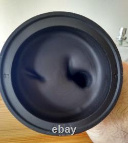 Figurine en basalte noir Josiah Wedgwood collectionnable 1972. Édition limitée numéro 581