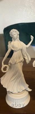 Figurine en jasperware Wedgwood de la collection « The Dancing Hours » de 1993