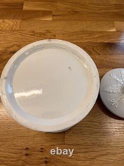 Frères Dudson Hanley, Pot et Couvercle en Jasperware de Style Antique Rare Wedgwood