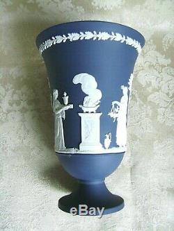 Grand Rare Wedgwood Portland Bleu Jasper Ware 7 1/2 Vase Pedestal
