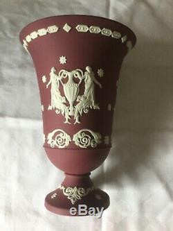Grand Wedgwood Crimson Wine Jasper Ware Arcadian Vase 7.5 Haute