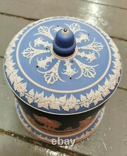 Grand Wedgwood Style Dudson Stilton Cheese Platter Dome Jasperware Cherubs