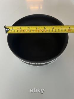 Grand grand bol vintage classique Wedgwood Jasperware noir et blanc 1964