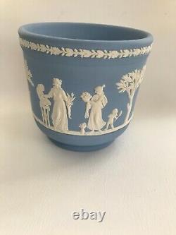 Grand pot en jaspe bleu Wedgwood en excellent état