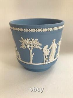 Grand pot en jaspe bleu Wedgwood en excellent état