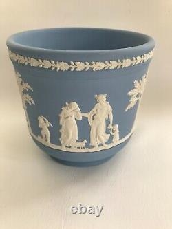 Grand pot en jaspe bleu Wedgwood en excellent état