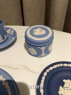 Grande collection de jaspe bleu Wedgwood vintage