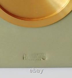 Horloge Jaguar en jaspe vert Wedgwood en jasperware