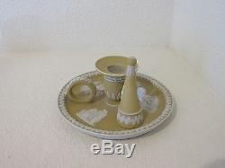 Incroyable Wedgwood Yellow Dimmers Jasperware Chamberstick Avec Snuffer