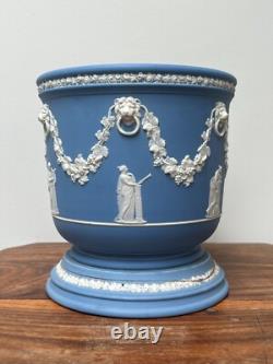 Jardinière Wedgwood Jasperware bleu clair rare avec support intégré