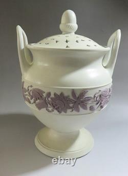Jarre à pot pourri en jasperware Wedgwood antique du 19ème siècle avec couvercle
