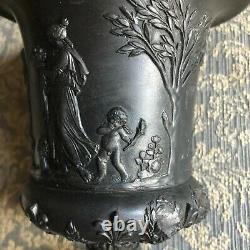 Joli 19ème Centime. Wedgwood Black Basalt Urn Ou Vase Avec Frise Classique