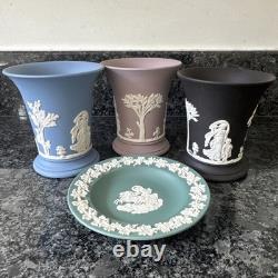 Lot de 3 vases Wedgwood Jasperware lilas, bleu et noir et vide-poche bleu canard – Très bon état