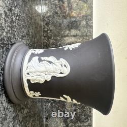 Lot de 3 vases Wedgwood Jasperware lilas, bleu et noir et vide-poche bleu canard – Très bon état