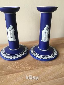 Lovely Early Wedgwood Jasperware Paire De Chandeliers Figurines Classiques