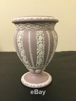 Magnifique Urne Vase En Lilas Jasperware Wedgwood, Rare