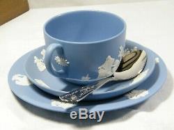 Magnifique Wedgwood Bleu Jasper Ware Afternoon Tea Pour Deux, Superbe