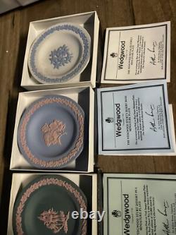 Miniatures en Jasperware Wedgwood Botanique Australienne/Les Assiettes de la Première Colonisation