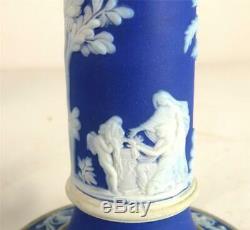 Paire Antique Wedgwood Jasperware Bleu Foncé Dip Bougeoirs