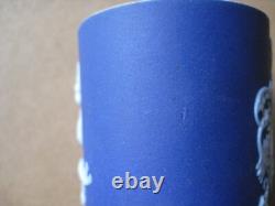 Petit pot JOSIAH WEDGWOOD en jasperware bleu cobalt Wedgwood