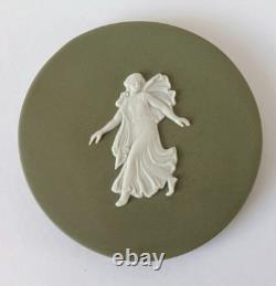 Plaque Jasper verte Wedgwood des Heures dansantes en jaspe rond