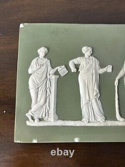 Plaque de grande taille en jaspe Wedgwood vert de 29cm de longueur