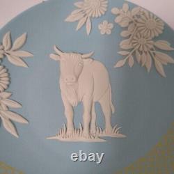 Plat de plateau de l'année 2021 du zodiaque du bœuf en jasperware de Wedgwood