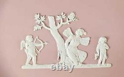 Plateau / Assiette en Jasperware rose Wedgwood en boîte Cupidon et Psyché