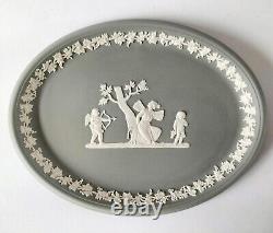 Plateau en jaspe gris Wedgwood Cupidon et Psyché