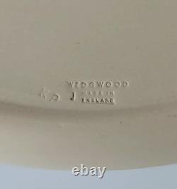 Plateau en lumière taupe en jasperware Wedgwood Académie des enfants