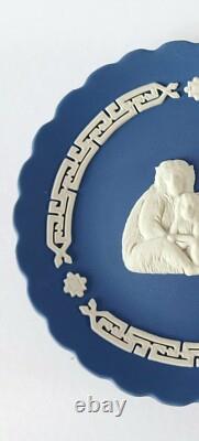 Plateau japonais Wedgwood Jasperware bleu royal 2016 Année du Singe