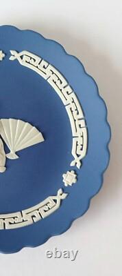 Plateau japonais Wedgwood Jasperware bleu royal 2016 Année du Singe