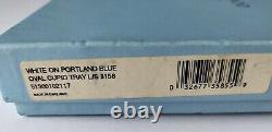 Plateau ovale Cupidon Wedgwood Jasperware bleu de Portland en boîte