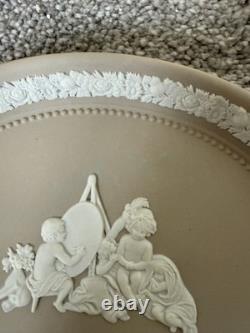 Plateau ovale rare en jaspe Wedgwood LIGHT TAUPE de l'Académie des enfants