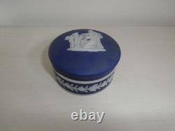 Pot à bibelots rond néoclassique en jaspe bleu foncé Wedgwood ancien avec rougeur