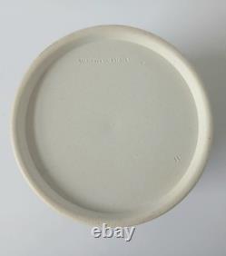 Pot à confiture en jaspe Wedgwood jaune et noir avec tête de lion et guirlande