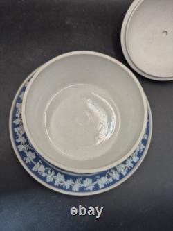 Pot à miel antique en jasperware Wedgwood avec couvercle, diamètre 14 cm