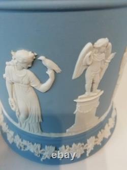 Pot à tabac Wedgwood Jasperware bleu
