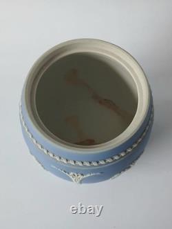 Pot à tabac en jaspe bleu Wedgwood et couvercle