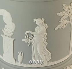 Pot à tabac et couvercle en jaspe gris Wedgwood, jasperware