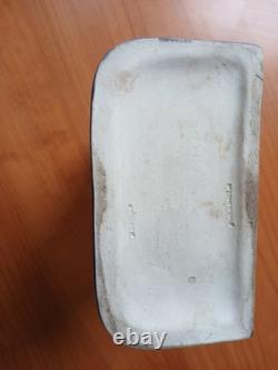 Projet de restauration d'une horloge en jaspe Wedgwood bleu foncé antique 1889 'R'